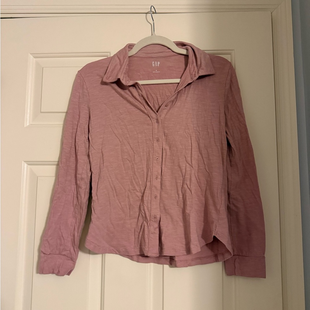 GAP Women's Rose Button-Down Shirt